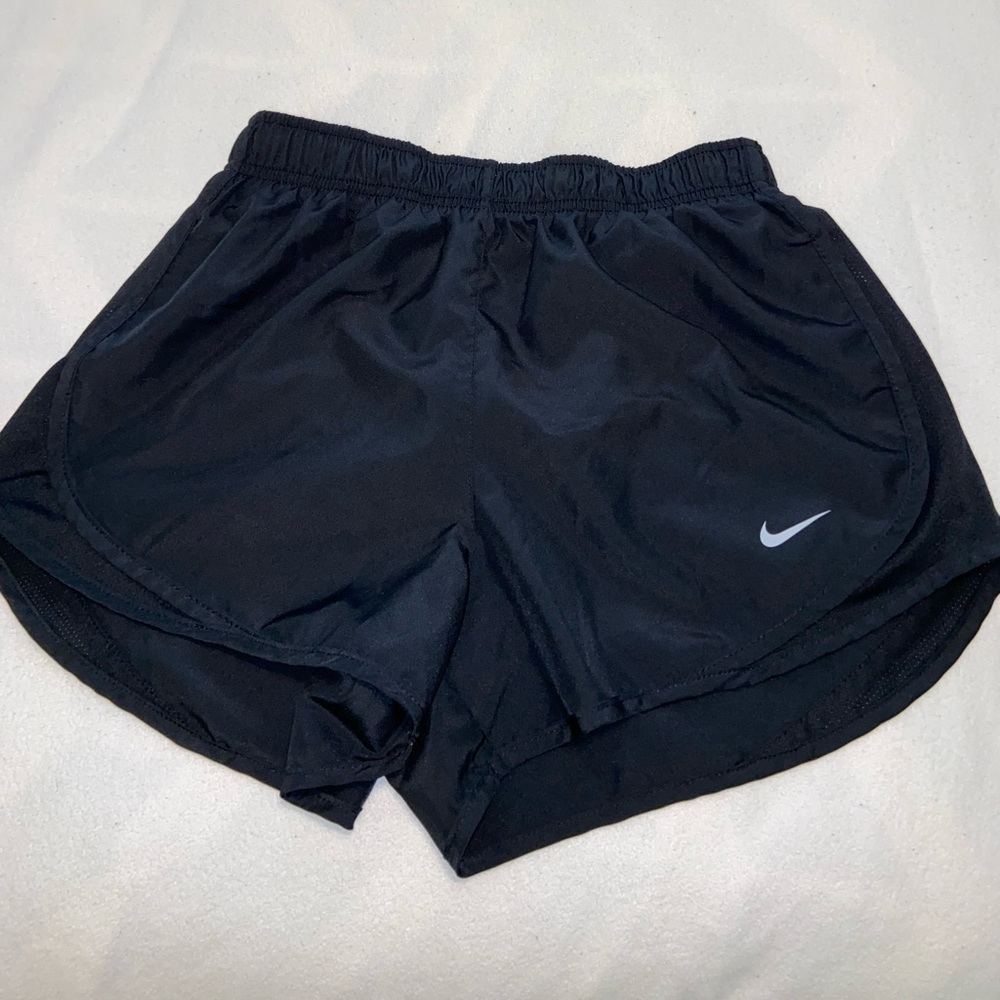 Athletic shorts